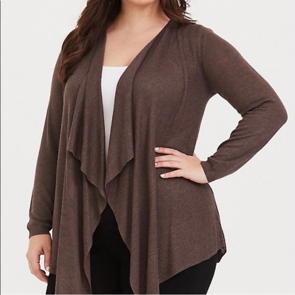 TORRID | 0X | Brown Flutter Open Front Cardigan - Picture 2 of 4